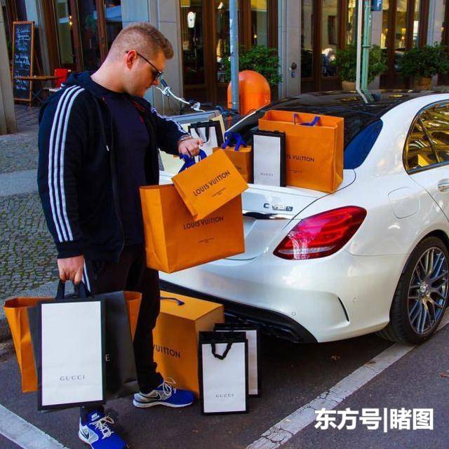 “bsports必一体育”孩子的生活与科学之间的联系有多少(国庆节幼儿教育指导)(图1) bsports必一体育