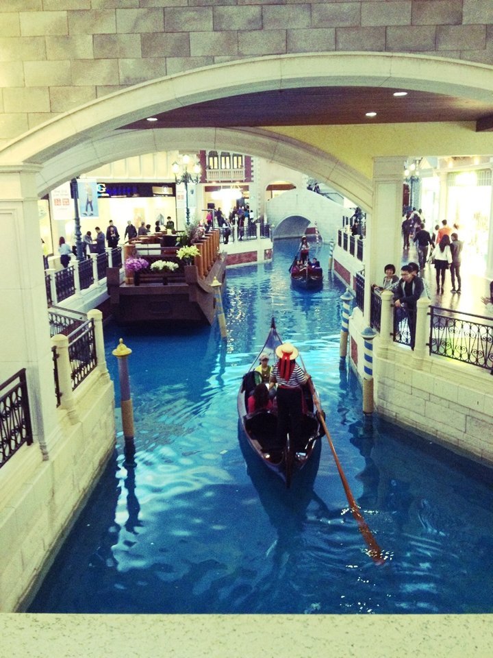 家庭教育:父母吵架给孩子带来不良影响 请为其树立好榜样:必一运动官网(图1) bsports必一体育