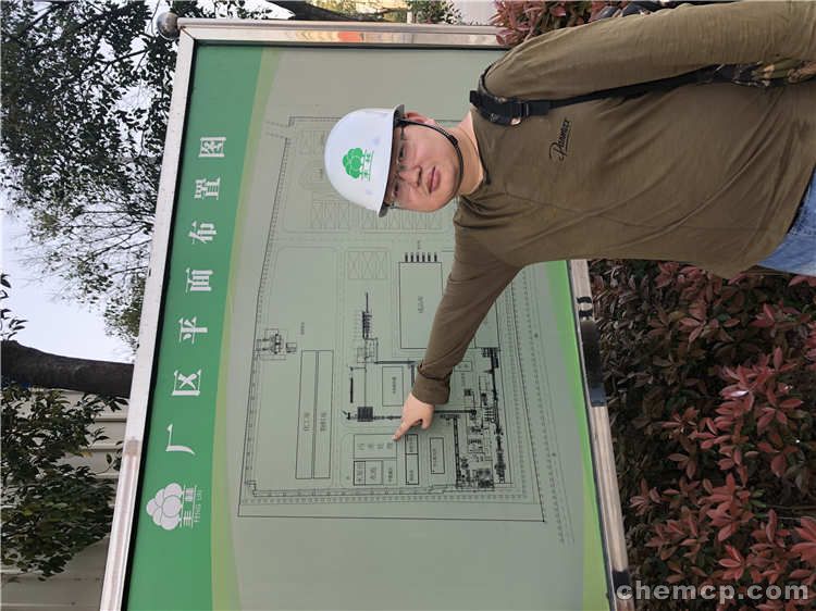 bsports必一体育|降落的小绅士 漆黑的追踪者 《雨伞先生》评测(图2) 必一运动官网